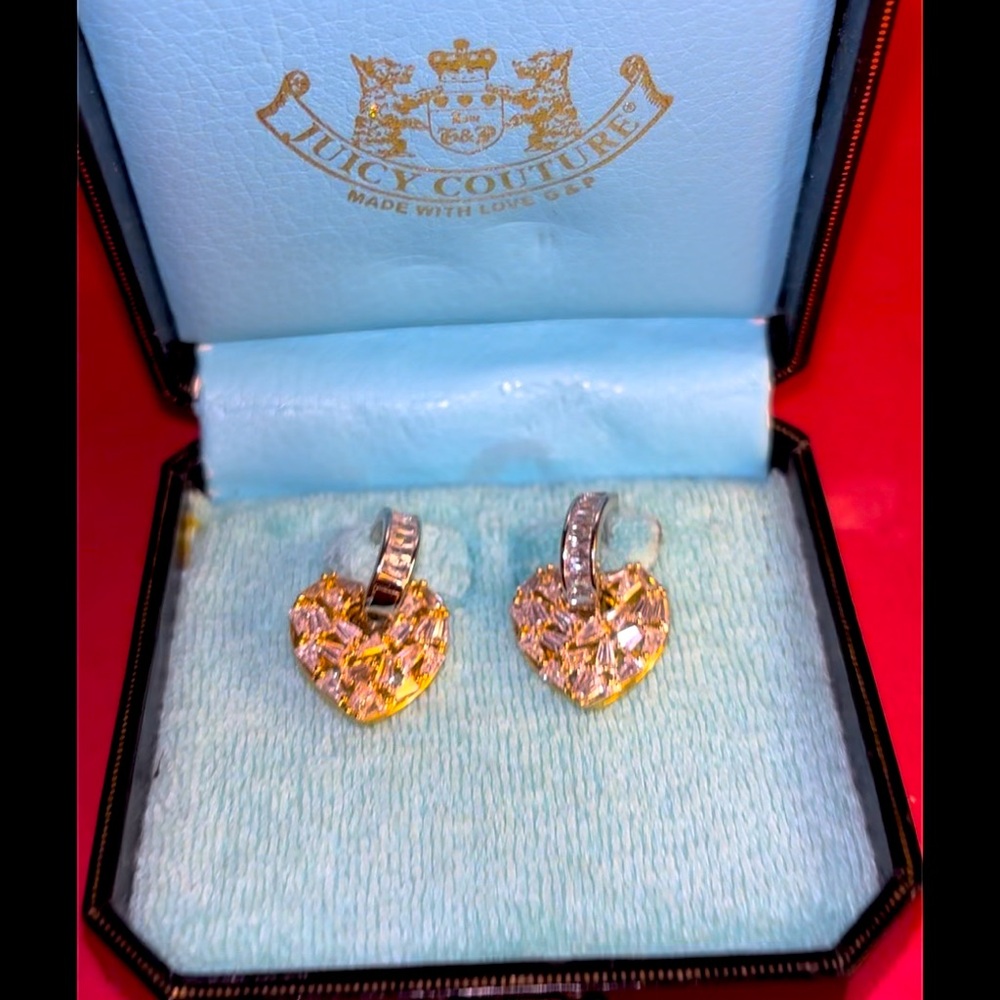 Juicy Couture Heart drop
earrings.